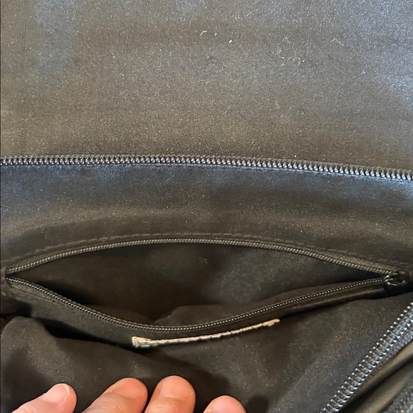 GREAT AMERICAN LEATHERWORKS BLACK BACKPACK BAG - Picture 8 of 16